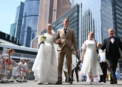 Свадьба в Красноярске: почему «среднячок» стоит 1,5 млн и как пары выживают в планировании?