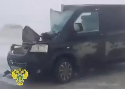 7 пострадавших. ГАЗ врезался в машину скорой, которая приехала на место другого ДТП в Новосибирской области