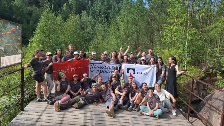 В Красноярске волонтёры РУСАЛа и Эн+ прокладывают комфортный путь к «Ермаку»