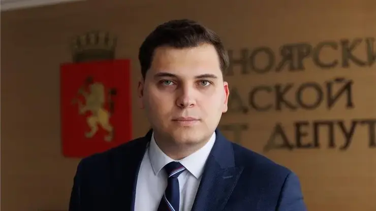 В горсовете Красноярска объяснили, почему депутата Петрова не допустили до выборов мэра