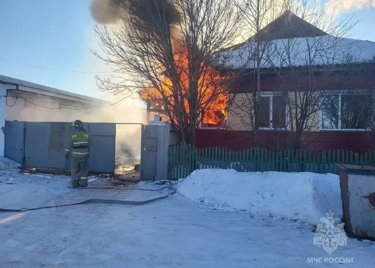 11 пожаров потушили в Красноярском крае за сутки