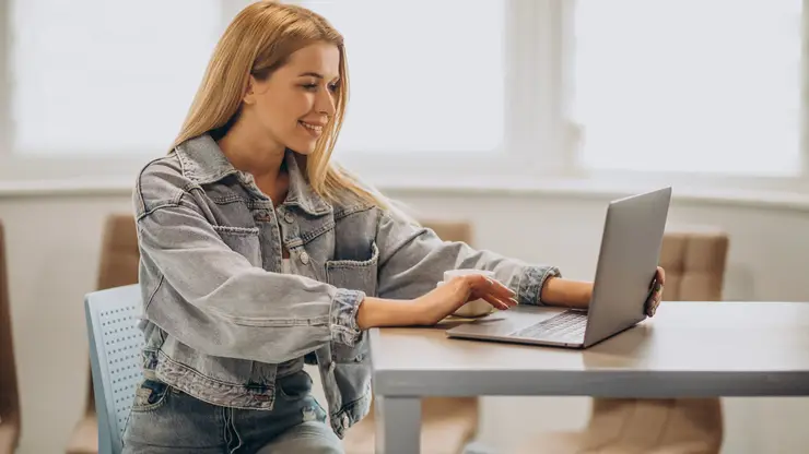 Спрос на маммопластику в России достиг рекордных показателей: главная причина - кривая осанка