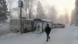 Водитель выгнал мальчика из маршрутки в мороз в Омске Водитель выгнал мальчика из маршрутки в мороз в Омске