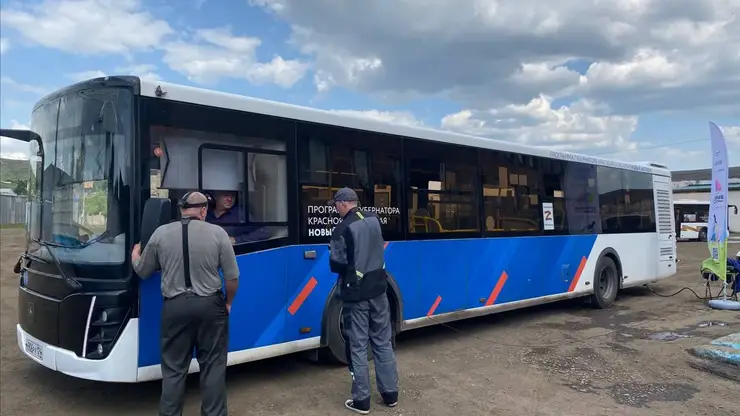В Красноярске общественные автобусы проверили на экологичность