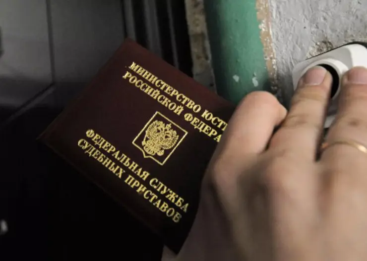 В Большемуртинском районе должник оплатил более 2 млн рублей, чтобы избежать ареста стоматологического оборудования