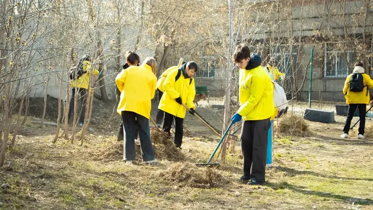 ​​Трудовой отряд главы города открывает прием заявок на апрель в Красноярске