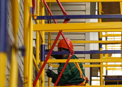 Красноярск и санкции: как импортная строительная техника попадает в регион