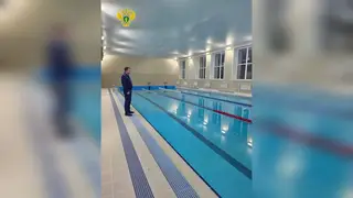 Тринадцать детей отравились хлором в якутском бассейне Тринадцать детей отравились хлором в якутском бассейне