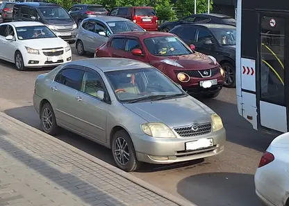 Красноярцы второй день подряд встают в огромную пробку на выезде из города