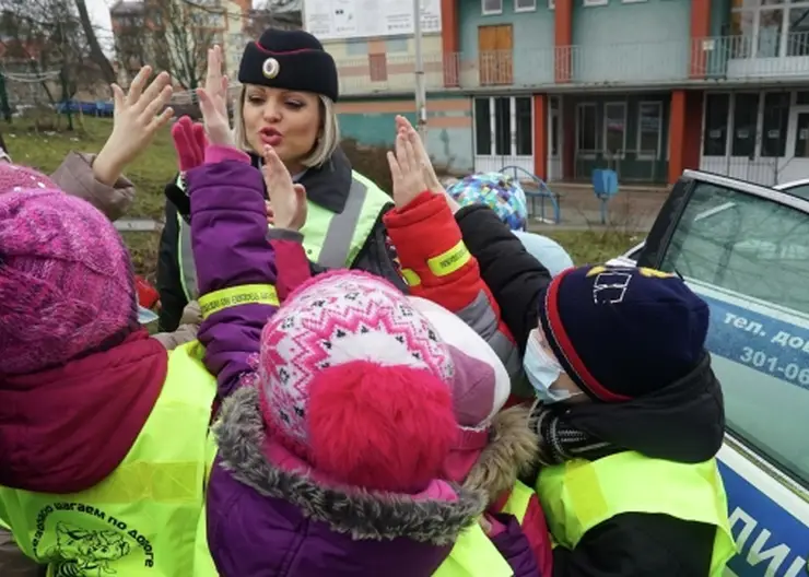 Родителям объяснили, почему нельзя перевозить ребенка без автокресла