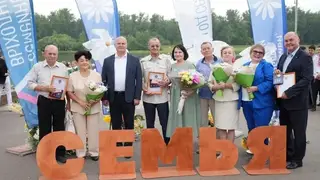 Четырём семейным парам из Красноярска вручили медали «За любовь и верность»