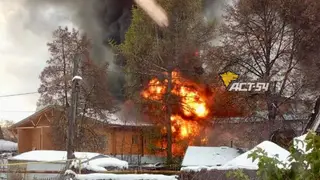 На складе под Новосибирском произошел крупный пожар