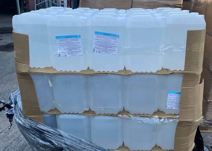 11,5 тысяч литров безакцизного алкоголя и спиртового антисептика изъяли в Красноярске