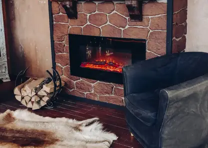 Жительнице края возместят больше 300 тыс рублей за недоставленный камин