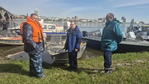 Красноярская ГЭС и Росрыболовство извлекли из Енисея 25 брошенных сетей в рамках акции «День без сетей»