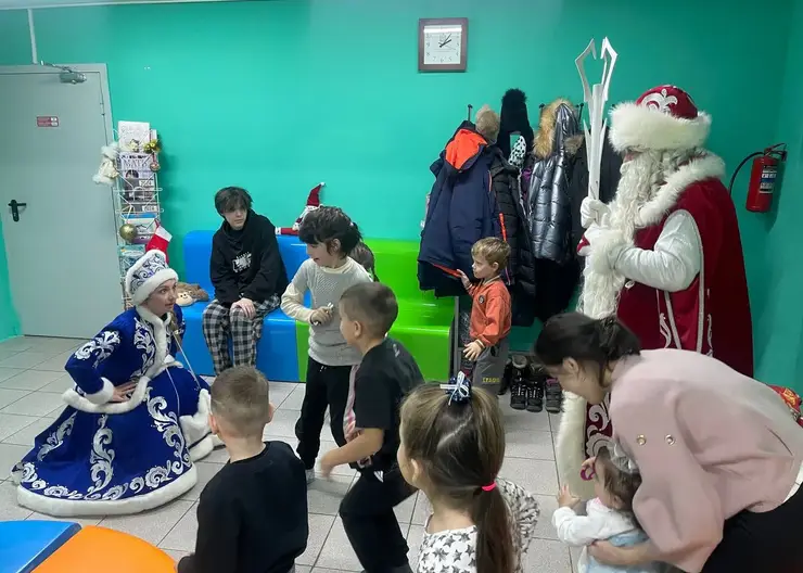 В Красноярском крае стартовала новогодняя акция «Дед Мороз - единоросс»