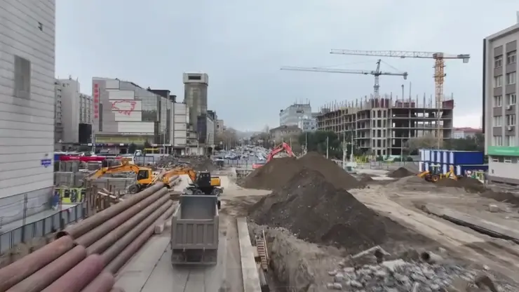 Станцию метро «Улица Карла Маркса» в Красноярске начали строить с 14-метрового котлована