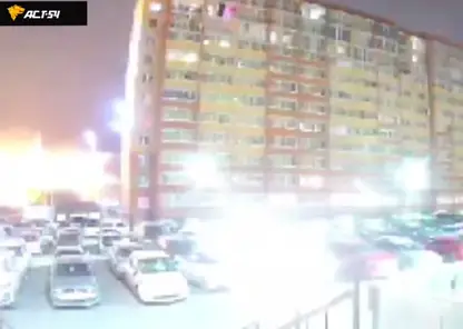В Новосибирске ночью взорвался газовый баллон на стройке ЖК «Самоцветы» (видео)