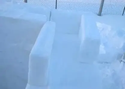 Ученые нашли способ строить жилье и хранилища из снега для освоения Арктики