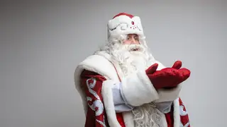 Эксперты рассказали, во сколько красноярцам обойдутся Дед Мороз и Снегурочка Эксперты рассказали, во сколько красноярцам обойдутся Дед Мороз и Снегурочка