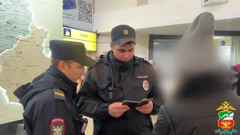 В Барнауле задержали женщину, которая подделывала медицинские документы