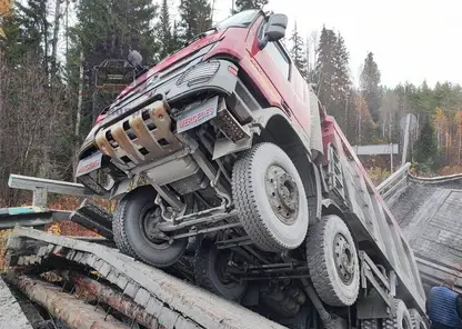 В Красноярском крае разрушился автомобильный мост