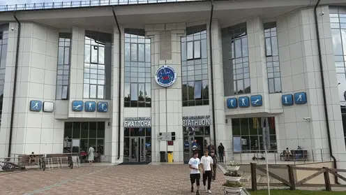 Академия биатлона в Красноярске ярко отпраздновала 20-летие
