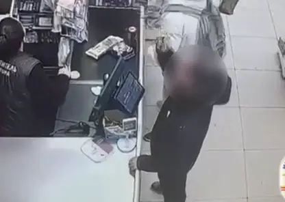 Красноярец напал на женщину с газовым баллончиком и украл сумку