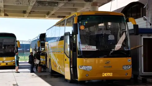 220 тысяч туристов пересекли российско-китайскую границу через Забайкальск за полгода