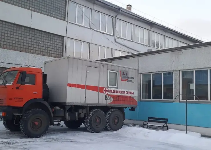 4 тысячи юных красноярцев прошли обследование в мобильных флюорографах