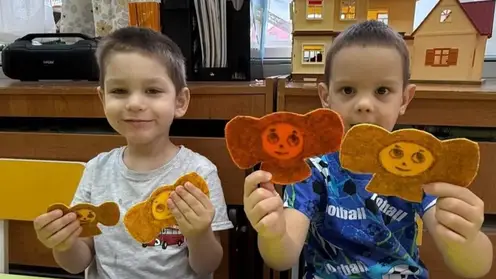 Красноярский детский сад №248 собрал посылки для участников СВО с особой заботой