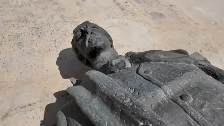 Знаменитый памятник Чехову вернется на Театральную площадь Красноярска