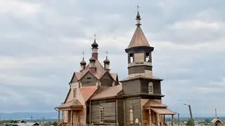 Деревянная церковь с уникальной настенной росписью открылась после реставрации в деревне Барабаново