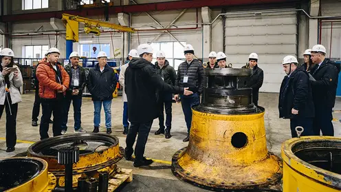 Крупнейшие промышленные предприятия России обсудили в Красноярске будущее карьерной техники