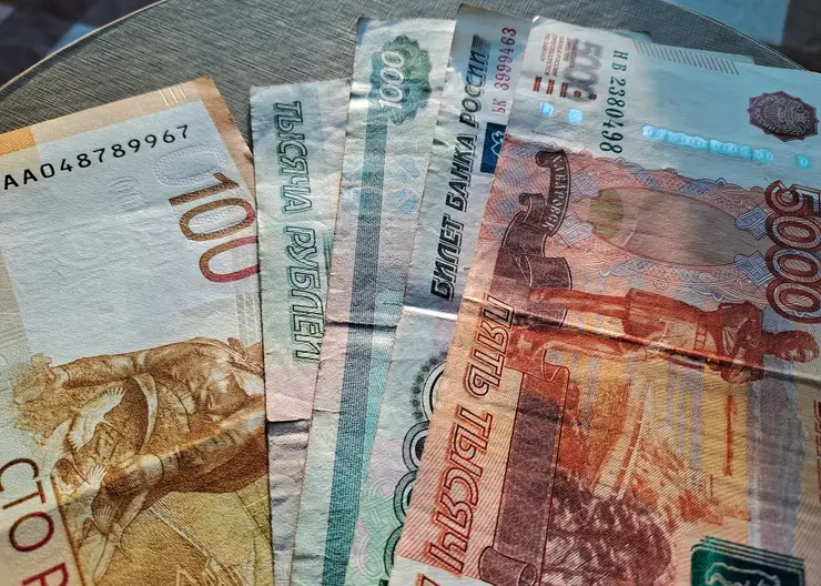 Больше 94 млн рублей похитили мошенники у красноярцев за неделю