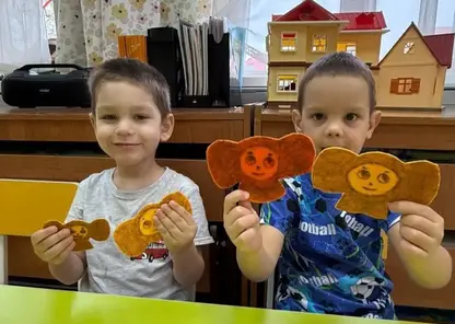 Красноярский детский сад №248 собрал посылки для участников СВО с особой заботой