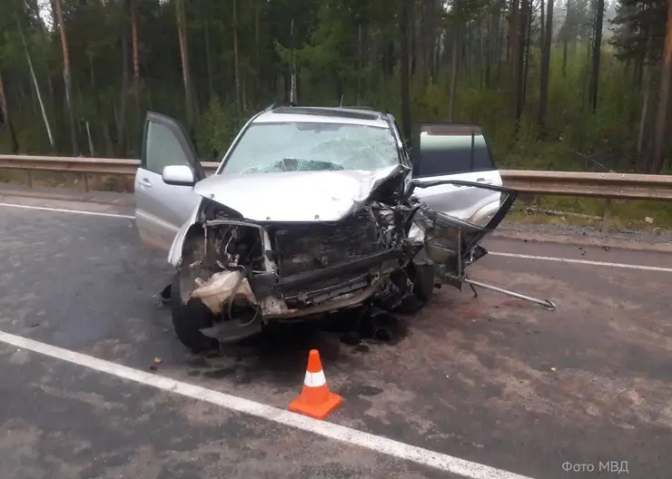 Дети пострадали в результате столкновения двух иномарок в Приангарье