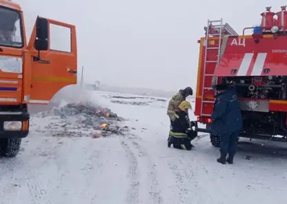 В Красноярске из-за горячей золы загорелся мусоровоз