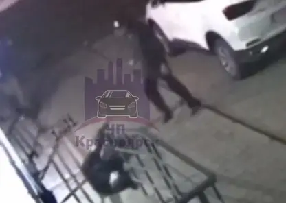 Задержан мужчина, который убил человека у алкомаркета в Сосновоборске. Показываем его фото