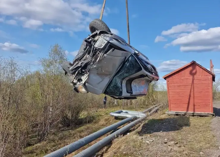В Игарке девушка без прав устроила ДТП с пострадавшими детьми на джипе отца