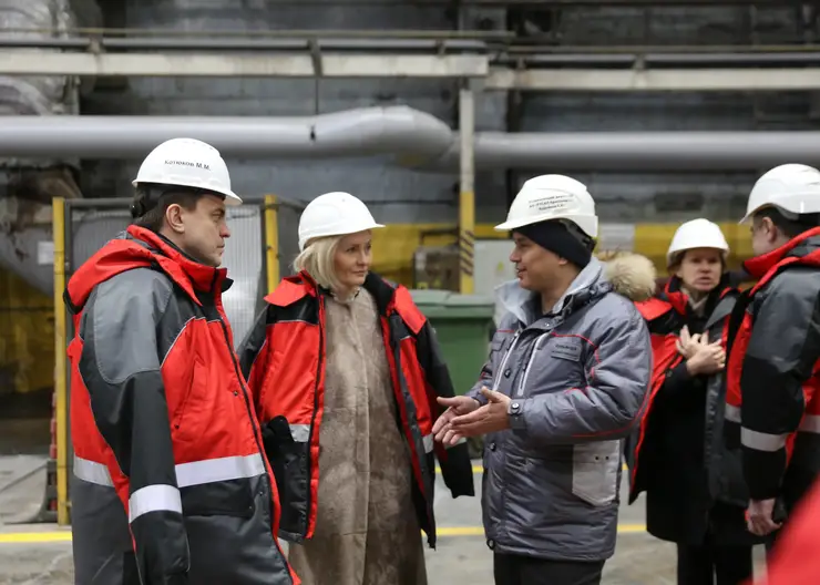 Вице-премьер Виктория Абрамченко оценила экологическую модернизацию КрАЗа
