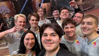 Ачинский киберспортсмен Алексей Космынин стал чемпионом мира по Dota 2 в составе команды Team Spirit