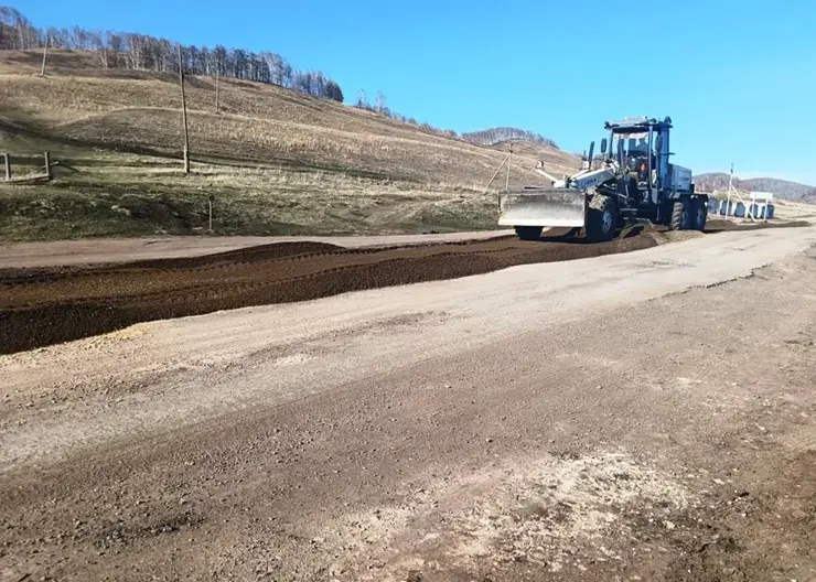 Ремонт двух трасс начался в Шарыповском районе