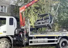 В Красноярске начался принудительный вывоз автомобилей, стоящих больше 30 дней