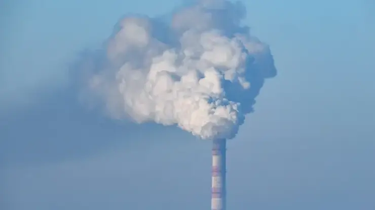 Режим НМУ первой степени опасности вновь ввели в крупнейших городах Хакасии