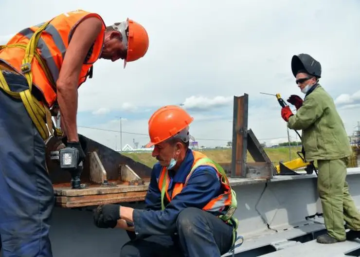 В Красноярске дорогу возле школы на Бугаче построят за 247,5 млн рублей