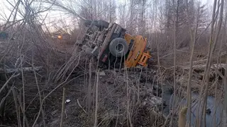 В Забайкалье водитель автокрана погиб в ДТП, пассажир госпитализирован В Забайкалье водитель автокрана погиб в ДТП, пассажир госпитализирован