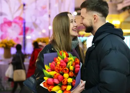 Почти шесть тысяч за ужин с цветами: Красноярск занял третье место по стоимости свиданий в России