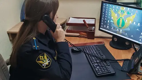 Коллекторов наказали за давление на красноярскую семью