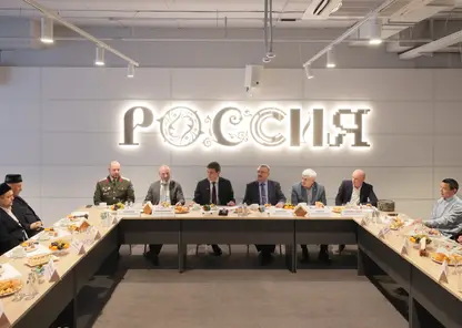 Михаил Котюков провел встречу с представителями национальных автономий Красноярского края